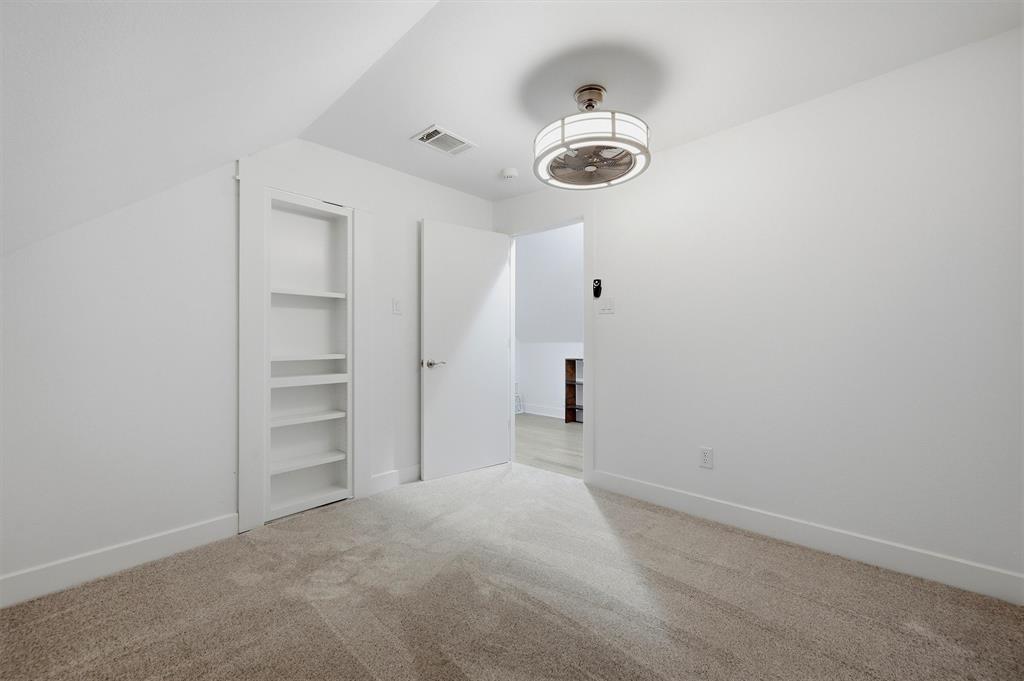 720 Blanton Drive - Photo 34