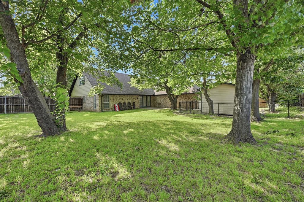 720 Blanton Drive - Photo 4