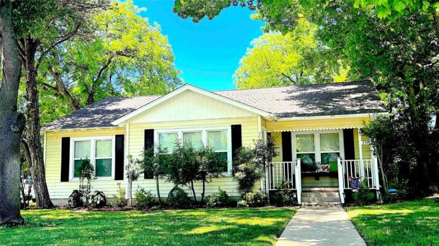 2511 Greenway Drive