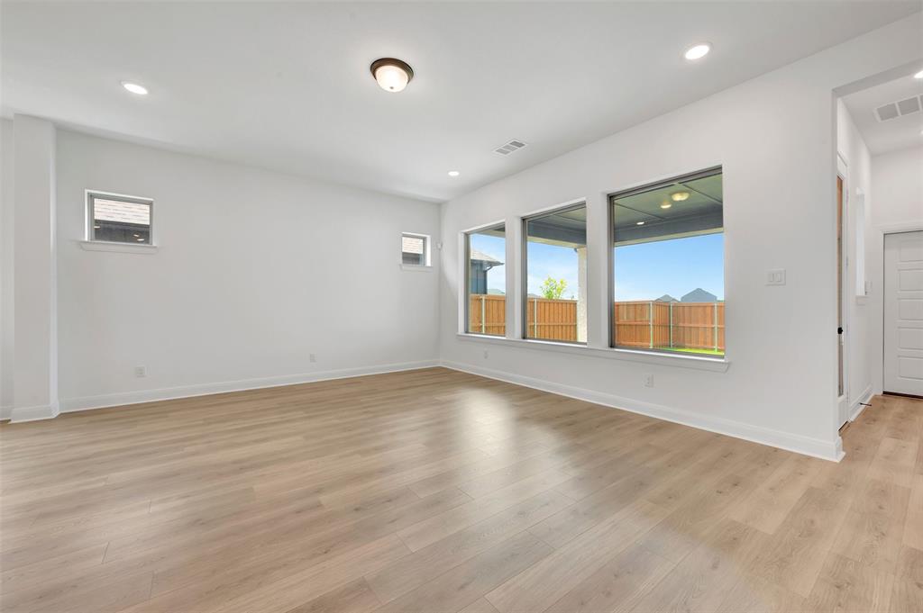 9308 Persimmon Lane - Photo 17