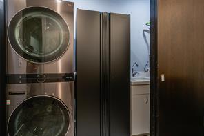 2600 W 7th Street - Photo 16