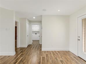 303 E 6th Street - Photo 21