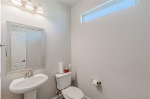 136 Wenham Way - Photo 18