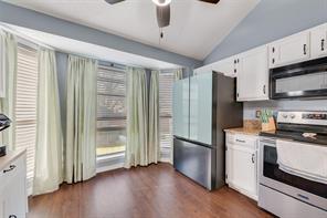 1144 Morningside Court - Photo 4