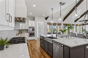 658 Louise Drive - Photo 12