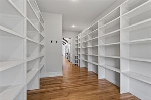 658 Louise Drive - Photo 14