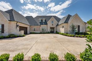 658 Louise Drive - Photo 2