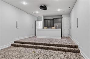 658 Louise Drive - Photo 26