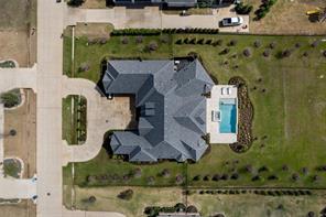 658 Louise Drive - Photo 37
