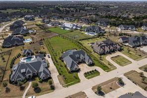 658 Louise Drive - Photo 40