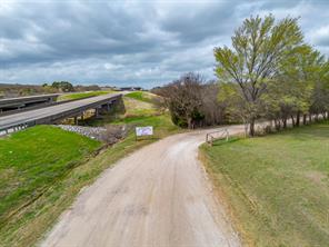 6333 E Highway 67 - Photo 4