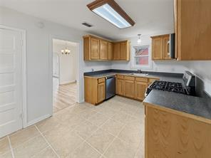 304 Texas Street - Photo 13