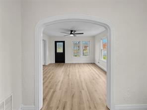 304 Texas Street - Photo 6
