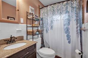 709 Hurstview Drive - Photo 12