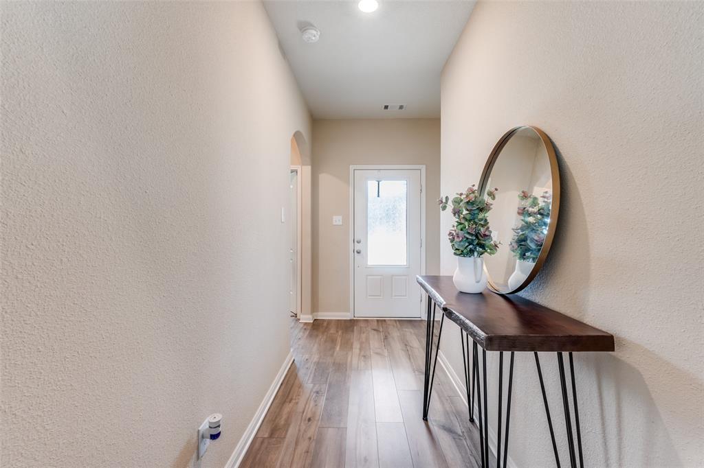 505 Lowery Oaks Trail - Photo 2