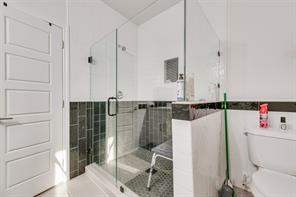 4225 Elkins Avenue - Photo 18