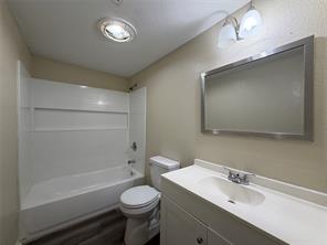 203 W Nolan Street - Photo 9
