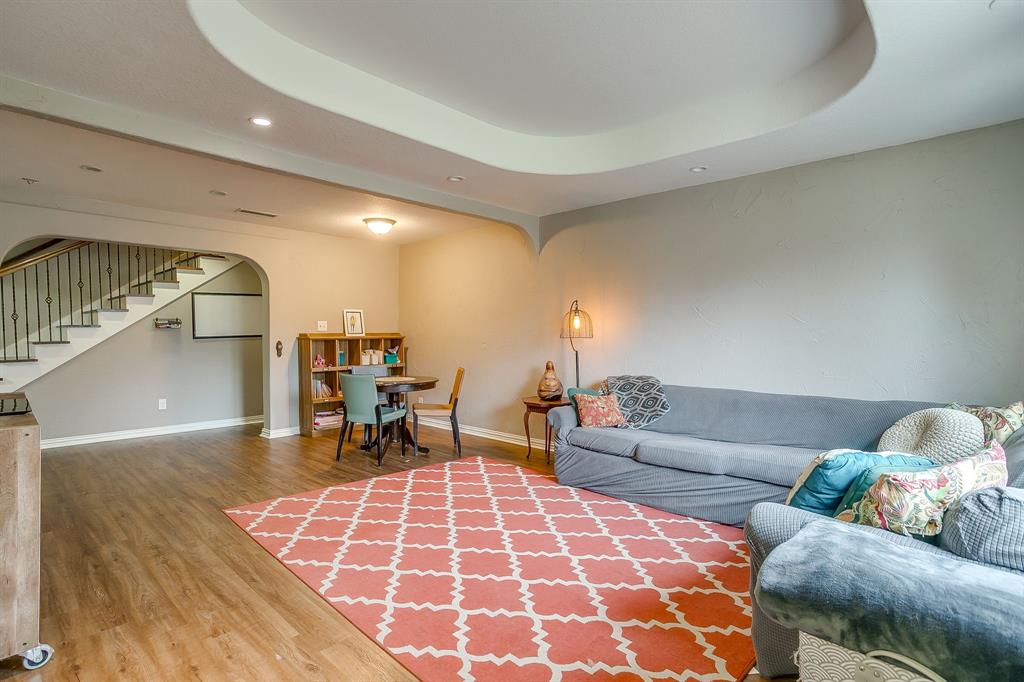 5305 Morley Avenue - Photo 4