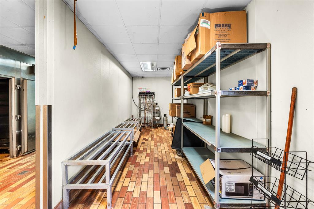 1014 W Moore Avenue - Photo 10