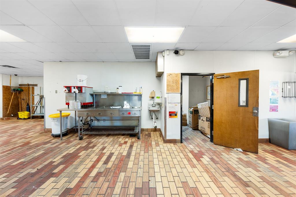 1014 W Moore Avenue - Photo 19