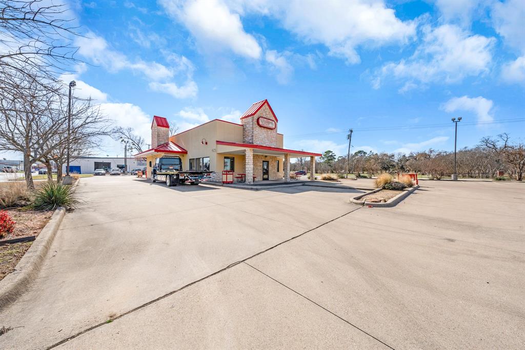 1014 W Moore Avenue - Photo 33