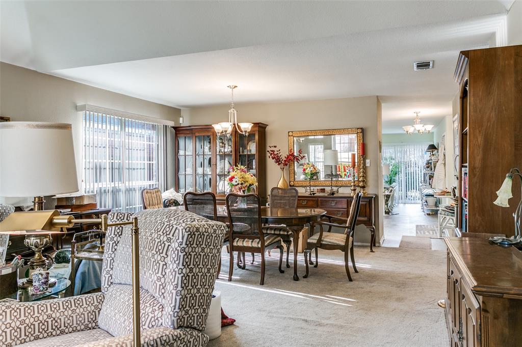 1051 Summit Park - Photo 6