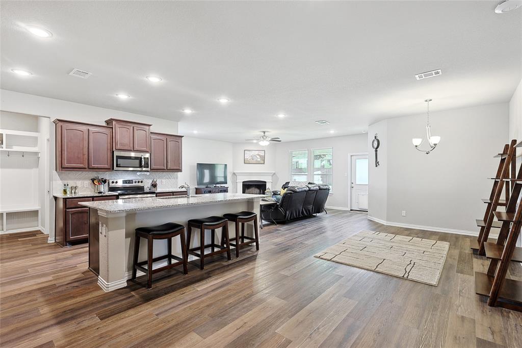 808 Feather Edge - Photo 11