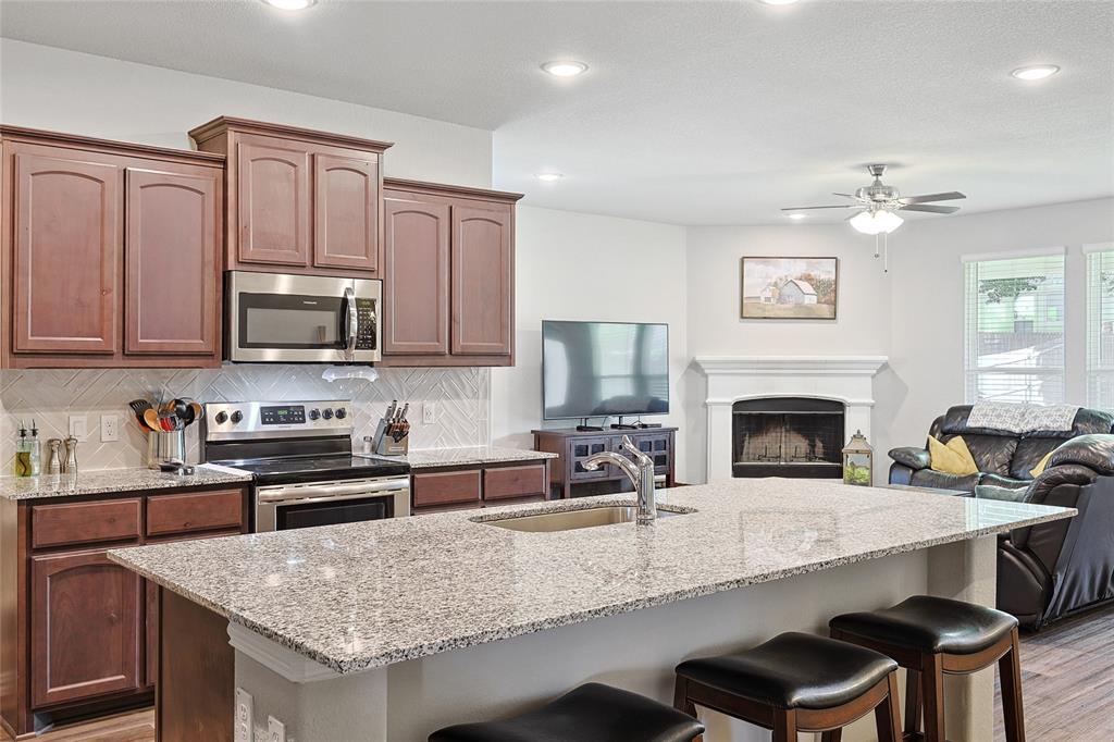 808 Feather Edge - Photo 12