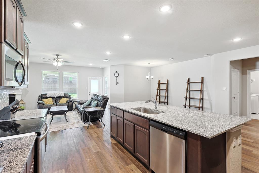 808 Feather Edge - Photo 14