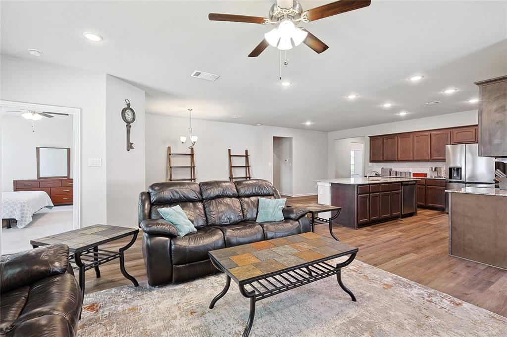 808 Feather Edge - Photo 19