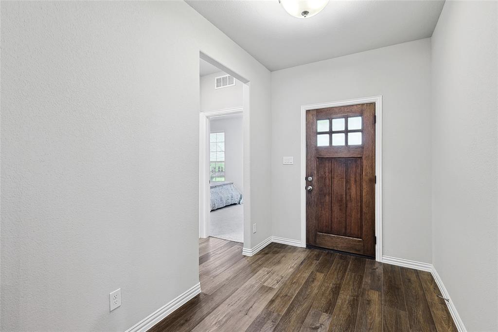 808 Feather Edge - Photo 6