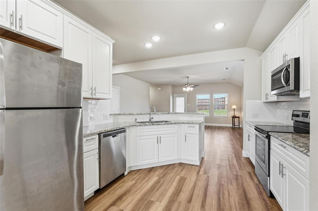 2712 Empire Street - Photo 16