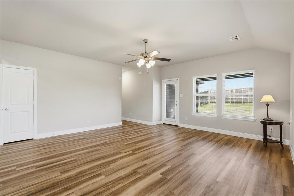 2712 Empire Street - Photo 20
