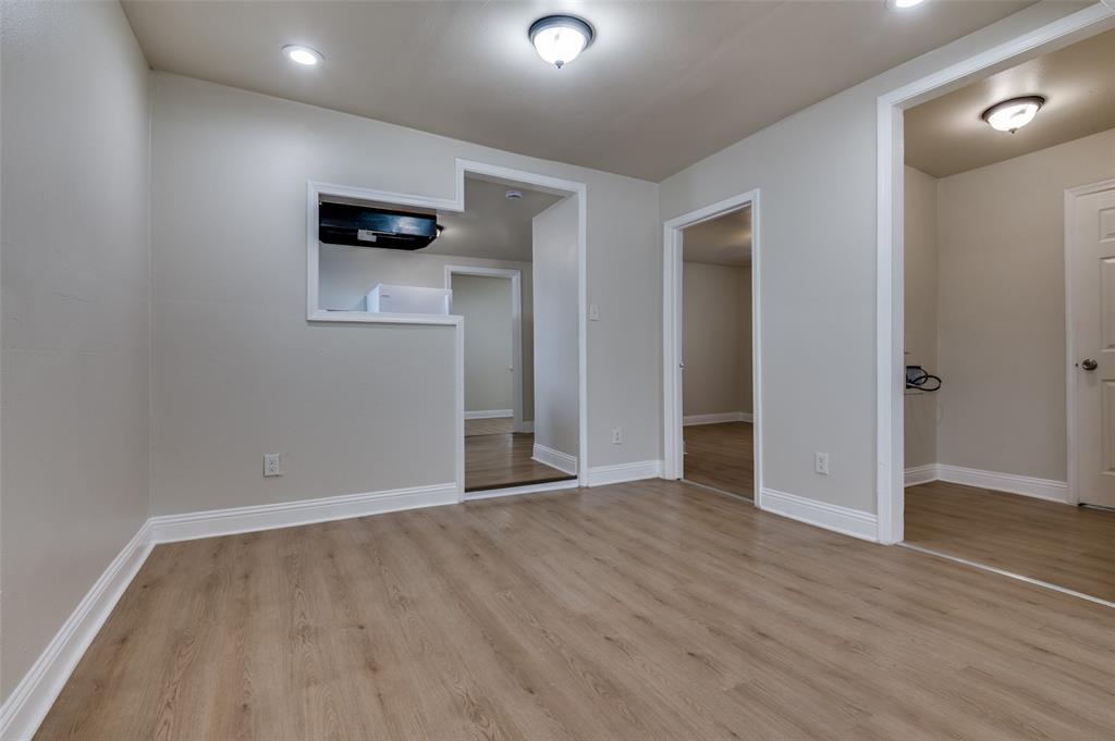 2415 Bethurum Avenue - Photo 7