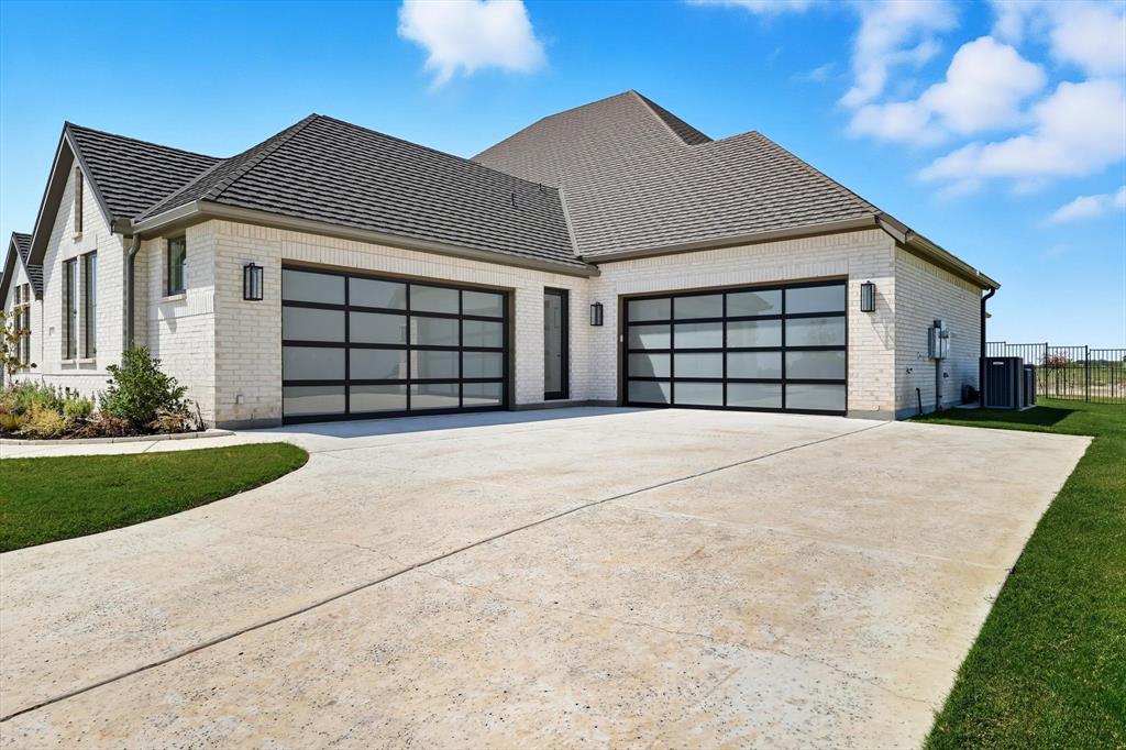 911 Brinn Boulevard - Photo 38