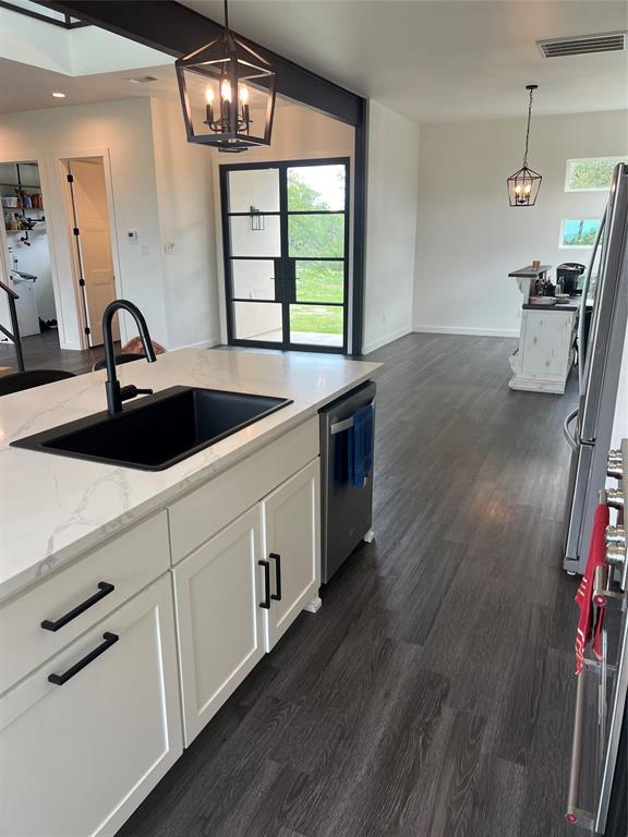 215 Lori Drive - Photo 11