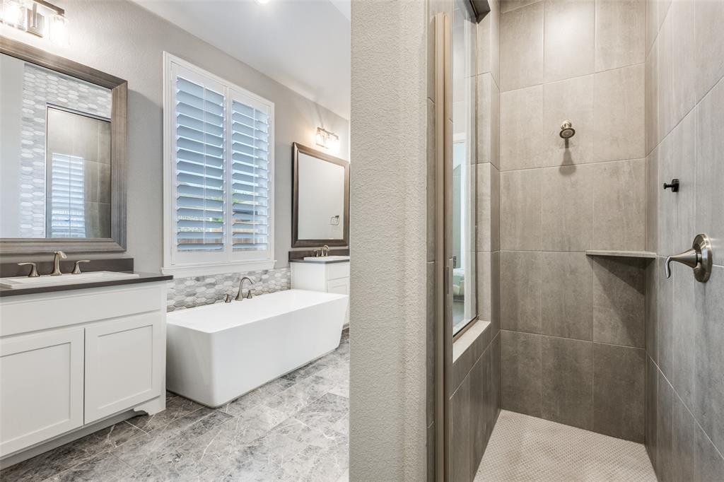 2000 Harvard Avenue - Photo 25