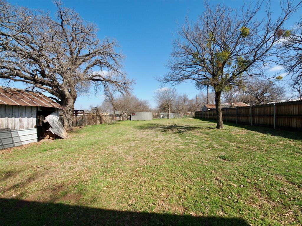 1327 Old Jacksboro Road - Photo 19