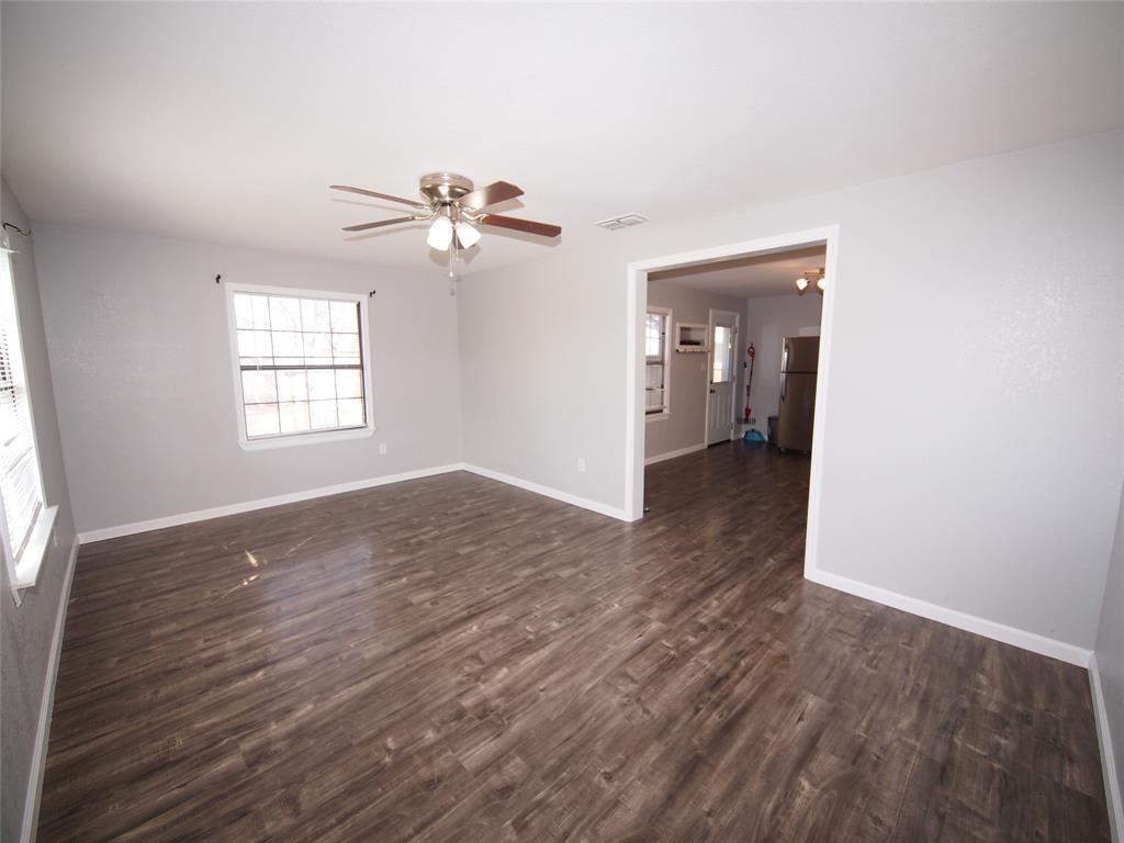 1327 Old Jacksboro Road - Photo 8