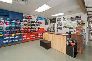 900 W Corsicana Street - Photo 3