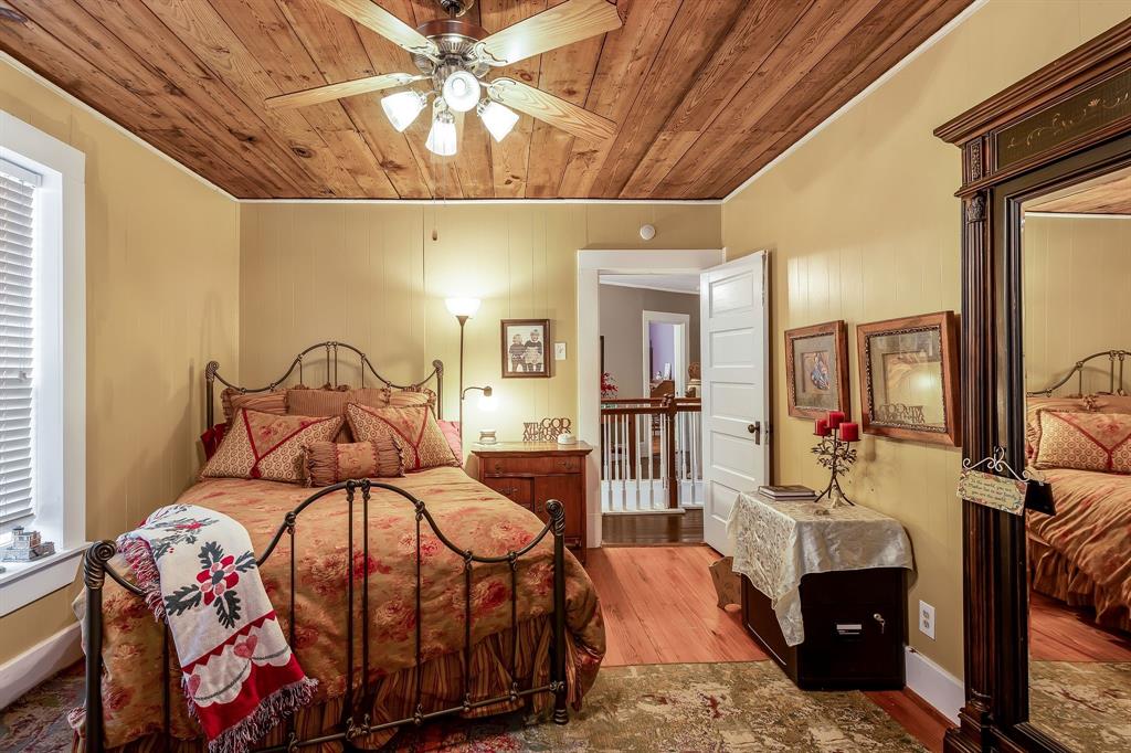 917 Wood Street - Photo 29