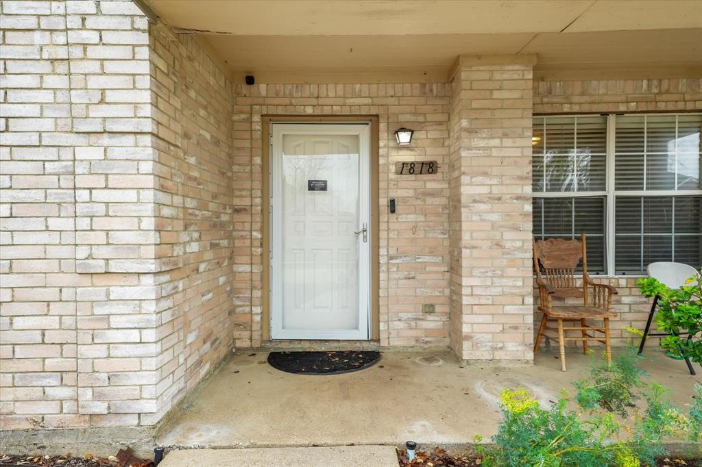 1818 Cedar Ridge Drive - Photo 3