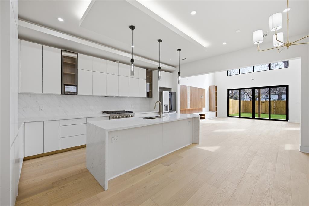 4220 MUNGER Avenue - Photo 9
