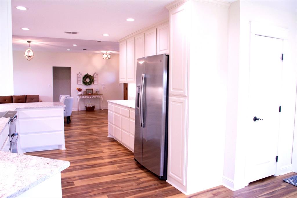 1503 County Road 3385 - Photo 4