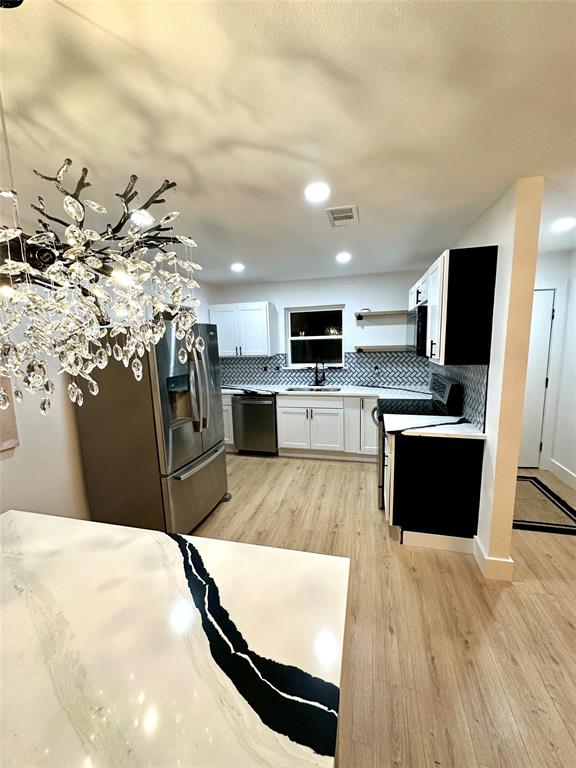 3324 E 15th Street - Photo 4