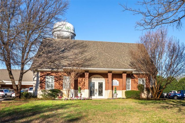 2308 Michigan Court