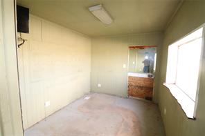 604 US Highway 287 S - Photo 9