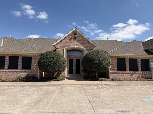 5208 Village Creek Drive