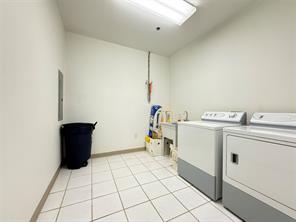 5208 Village Creek Drive - Photo 17