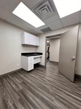 2300 N US Highway 281 - Photo 19